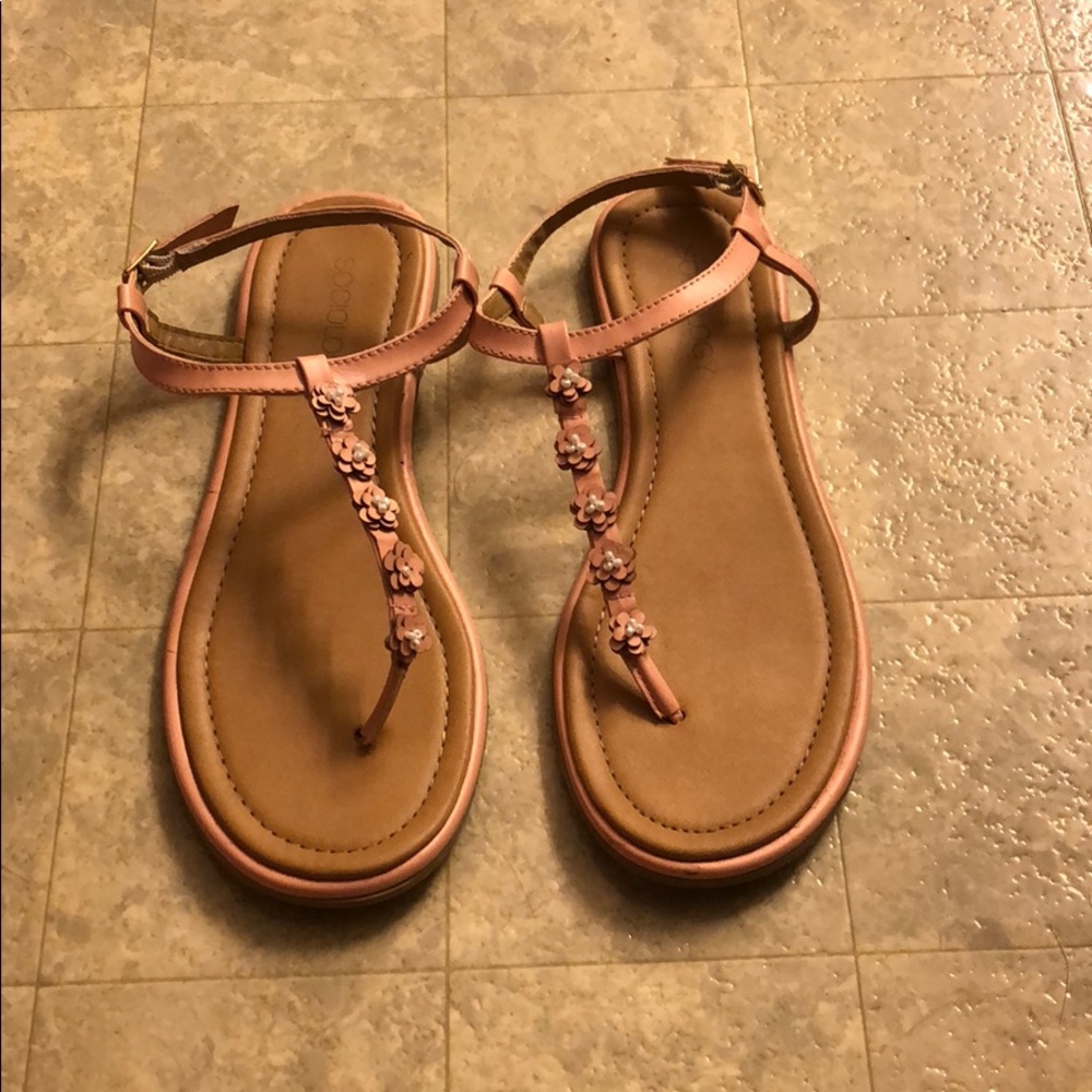 Sociology pink flowery sandals